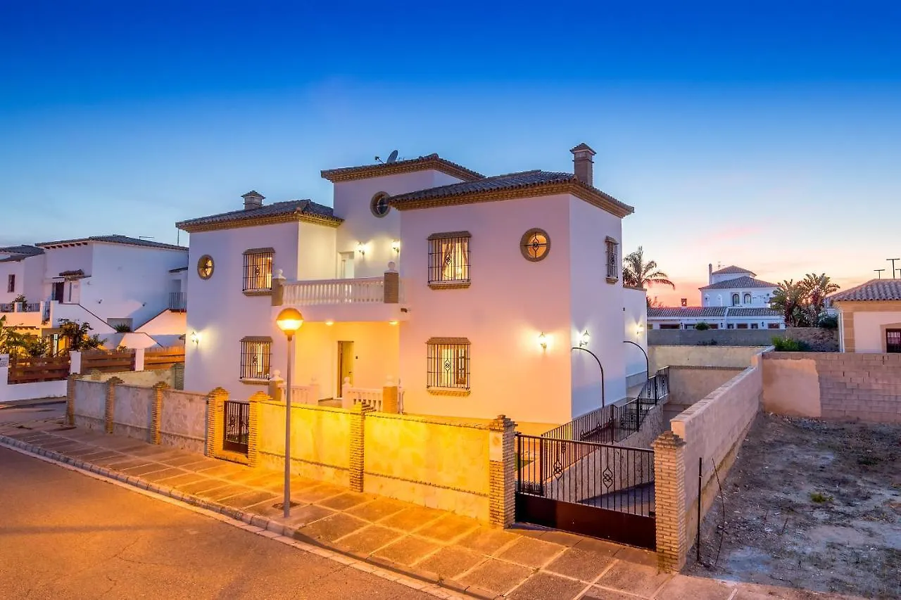 Holiday home Chalet Adosado Atalaya P Conil De La Frontera
